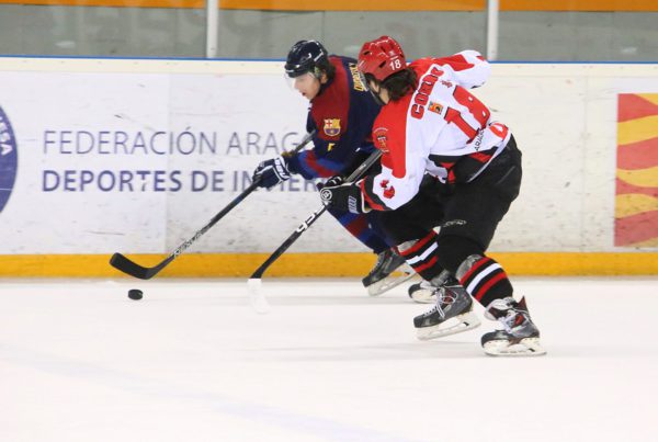 , CH Jaca y CHH Txuri Urdin a una victoria de la final de la LNHH, Real Federación Española Deportes de Hielo