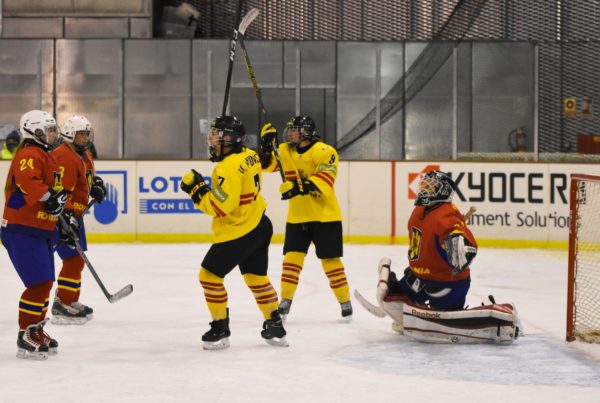 , España vence a Rumanía y se jugará el Mundial ante Chinese Taipei, Real Federación Española Deportes de Hielo