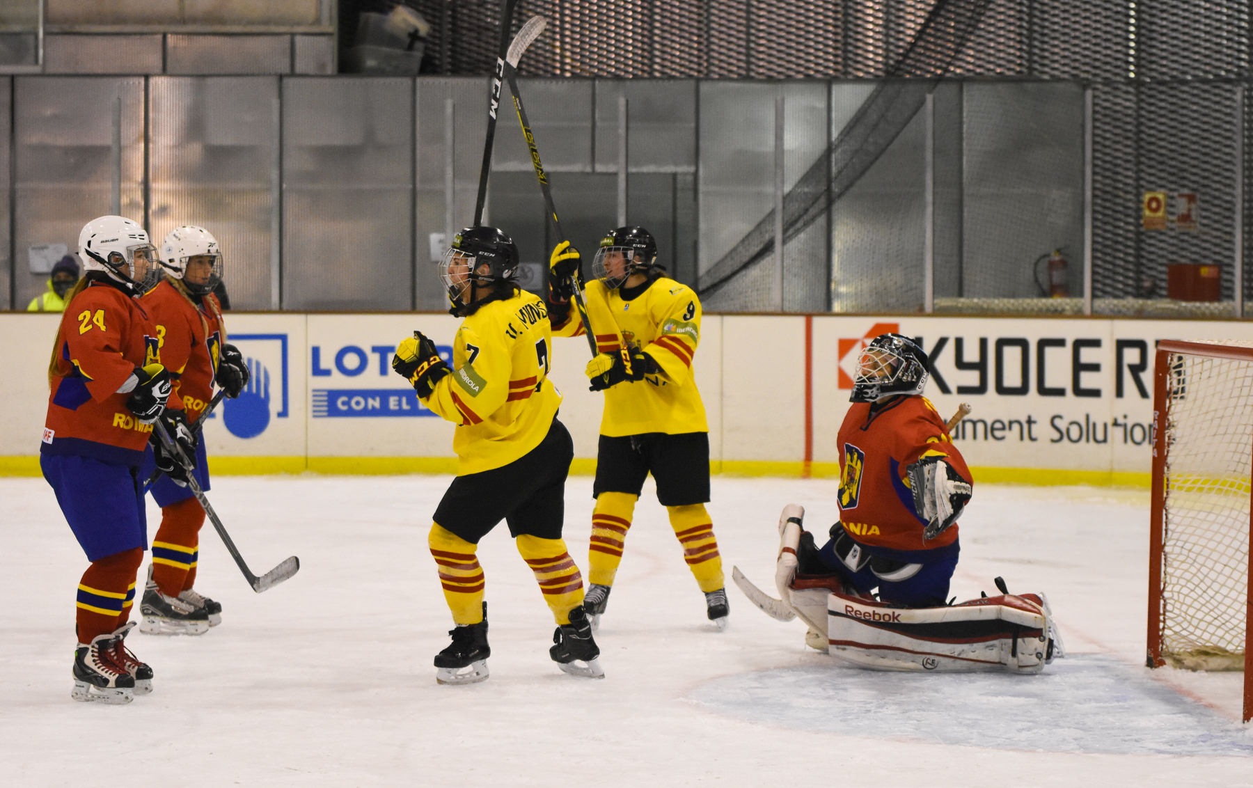 , España vence a Rumanía y se jugará el Mundial ante Chinese Taipei, Real Federación Española Deportes de Hielo