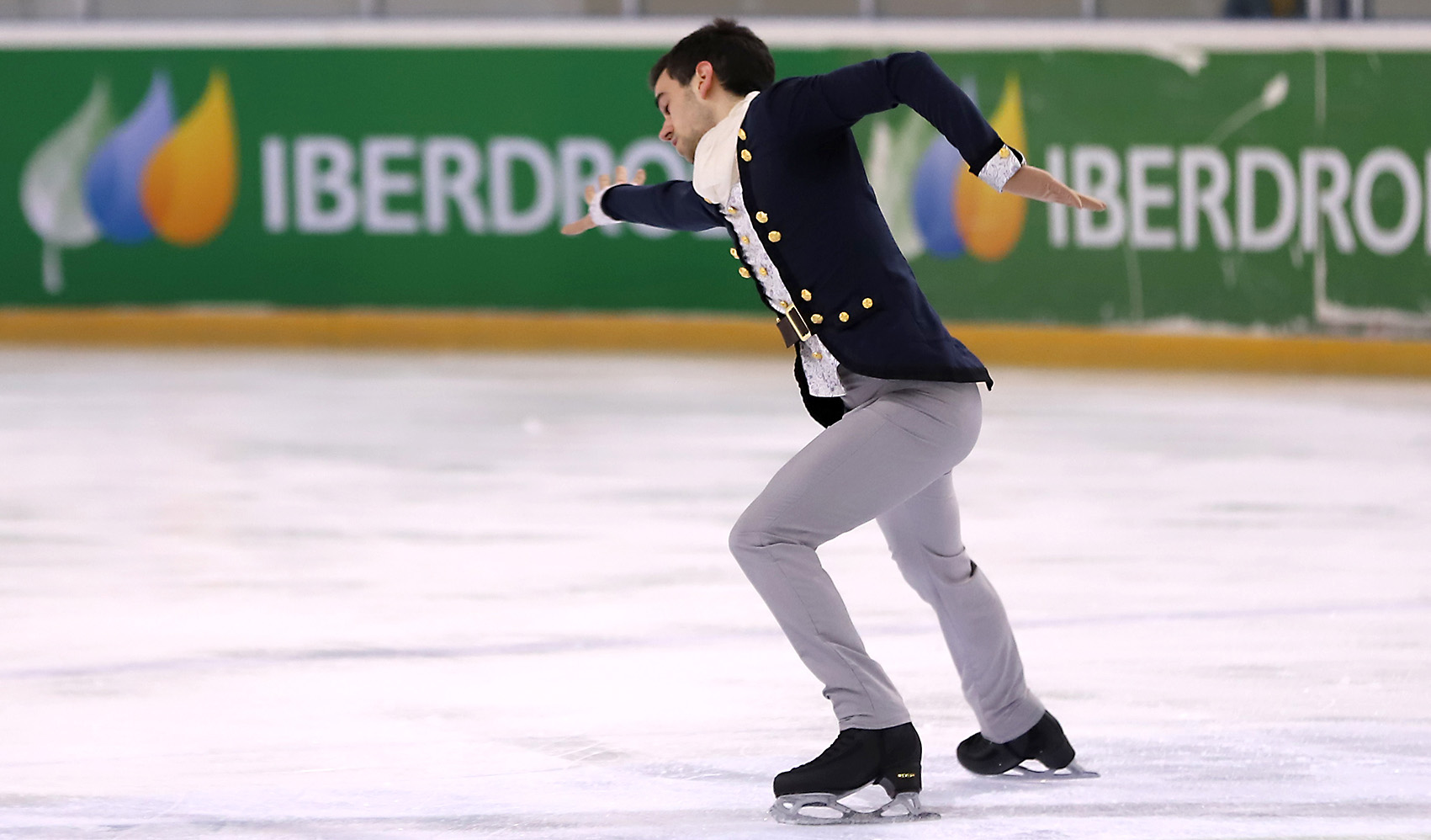 Tomàs Guarino, Buen balance del patinaje español en la Challenge Cup y el Bellu Memorial, Real Federación Española Deportes de Hielo