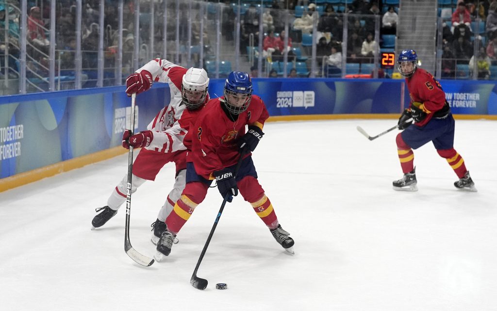 , La RFEDH despide Gangwon 2024 con un histórico bronce de Carolina Shan Campillo &#038; Pau Vilella, Real Federación Española Deportes de Hielo