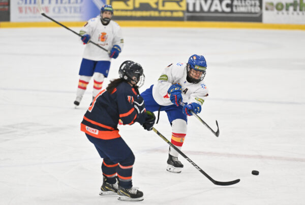 , España completa la Ronda 3 del PreOlímpico femenino de hockey hielo en cuarta posición, Real Federación Española Deportes de Hielo