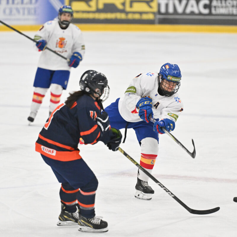 hockey hielo, España completa la Ronda 3 del PreOlímpico femenino de hockey hielo en cuarta posición, Real Federación Española Deportes de Hielo