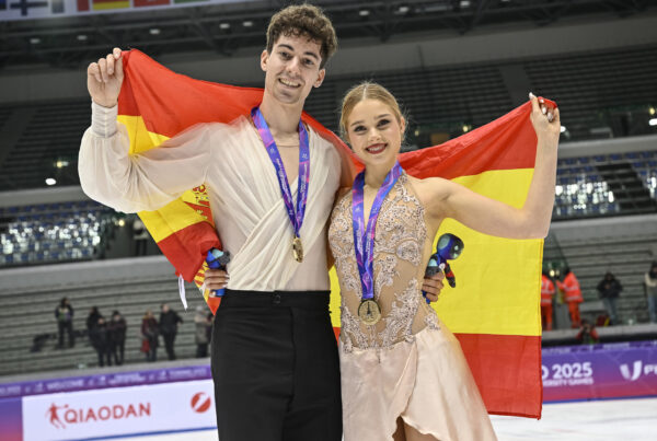 , Los deportes de hielo brillan en la Universiada con el oro de Sofía Val &#038; Asaf Kazimov, Real Federación Española Deportes de Hielo