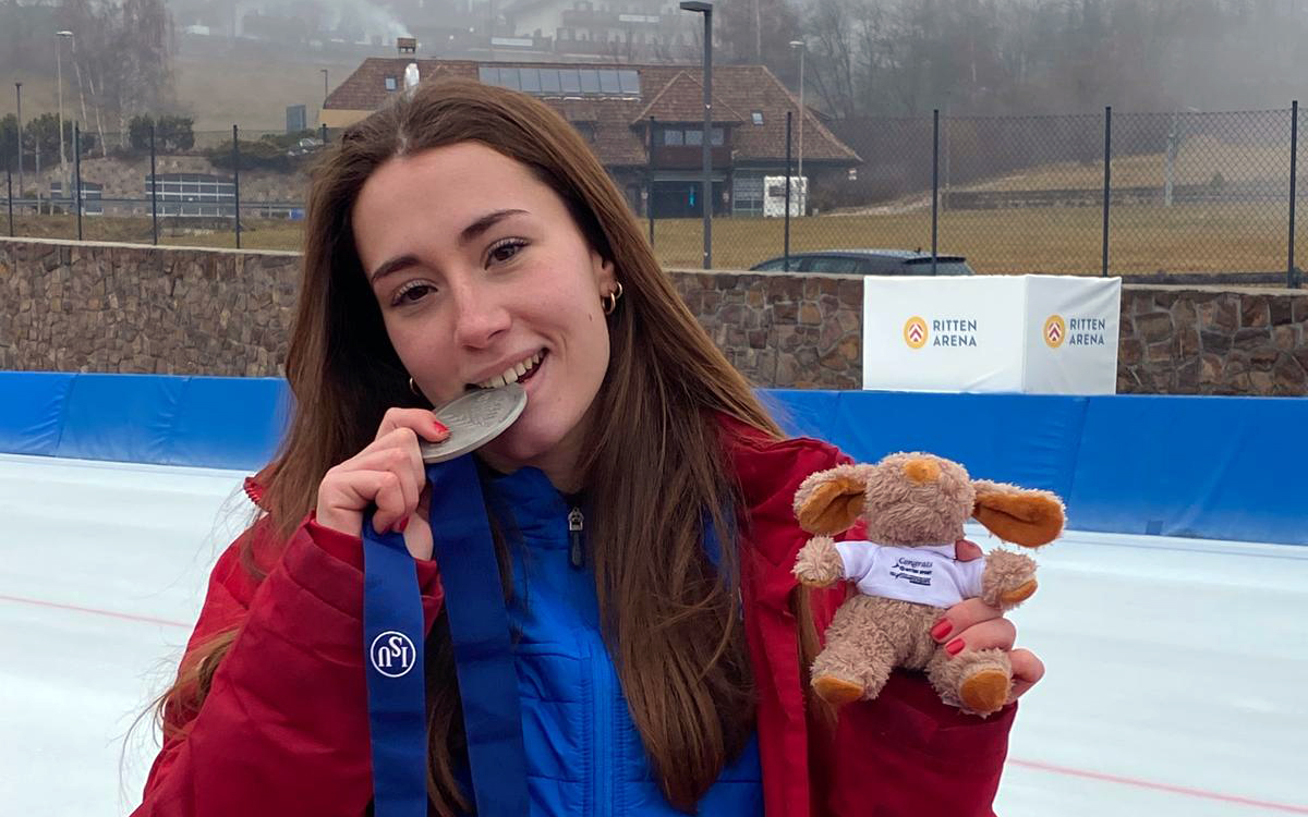 , Ona Rodríguez, subcampeona del mundo junior en Mass Start, Real Federación Española Deportes de Hielo